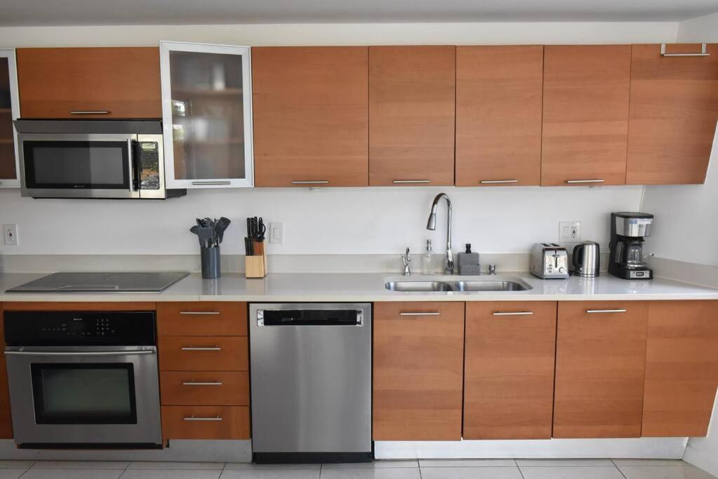 515-trendy 2bd2ba Midtown Huge Private Patio! Miami